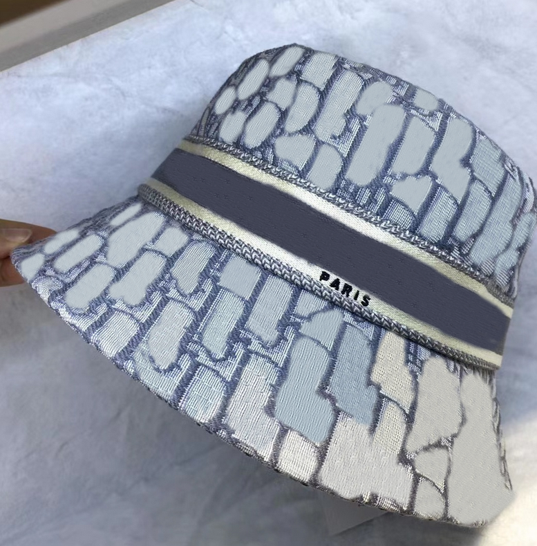 2021ss 8colors Oblique Designers Wide Brim Hats Cotton Women Bucket Hat Patchwork Washed Denim Buckets Solid Beach Double-Sided Wear Fishing, Blue;gray
2021ss 8colors Oblique Designers Wide Brim Hats Cotton Women Bucket Hat Patchwork Washed Denim Buckets Solid Beach Double-Sided Wear Fishing, Blue;gray