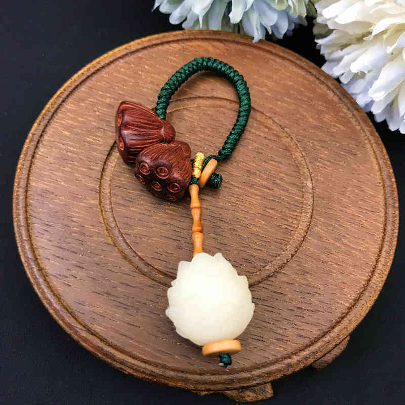 Key Rings Chinese Wind Bodhi Root Carved Lotus Purse Chain Pendant Mahogany Canopy Car