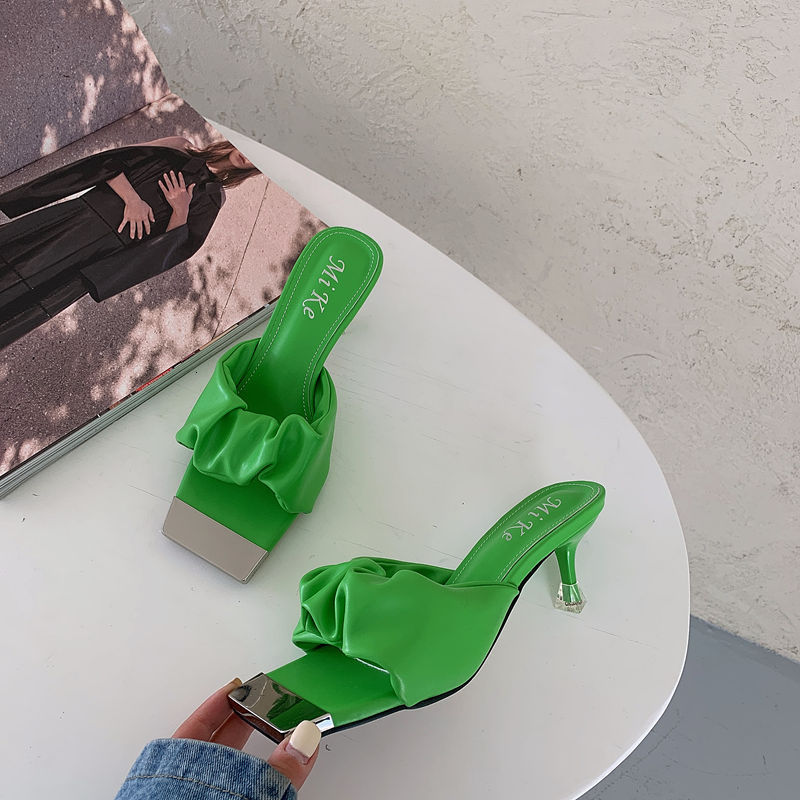Sandals Green square sandals women's wrinkled soft leather color matching high heeled shoes with open toe and thin heel in summer 14VE, 1# shoe box
Sandals Green square sandals women's wrinkled soft leather color matching high heeled shoes with open toe and thin heel in summer 14VE, 1# shoe box