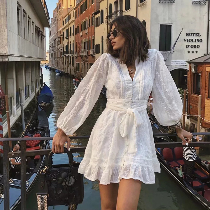 Embriodery White Lace Dress Women Cotton Lantern Long Sleeve Spring Autumn Dress Hollow Out Button Sash Pleated Dress Quality 210415