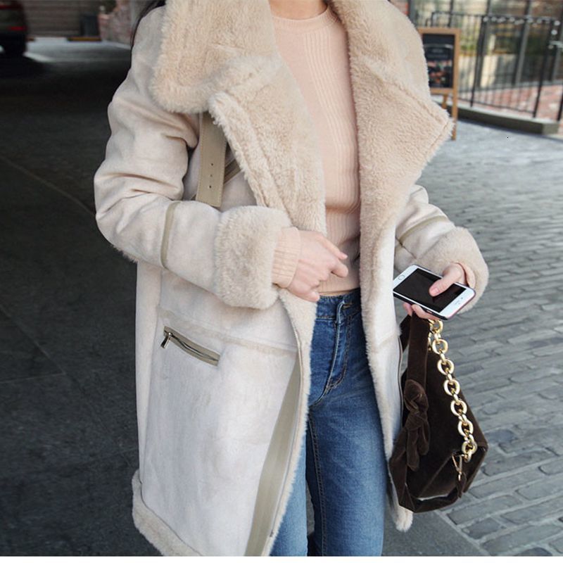 leather Winter Women Lamb Wool Thick Warm shearling Coat Loose Plus Size Long Coats Faux Suede Leather Jackets Outerwear A61, Beige
leather Winter Women Lamb Wool Thick Warm shearling Coat Loose Plus Size Long Coats Faux Suede Leather Jackets Outerwear A61, Beige