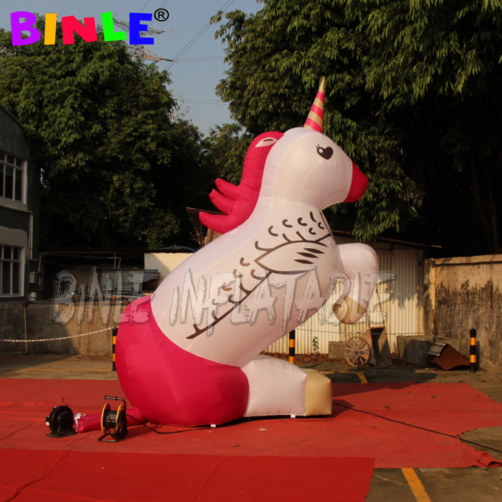 Event Colorful Giant Inflatable Unicorn Customized Parade Horse Animal With Horns aerated For Advertising