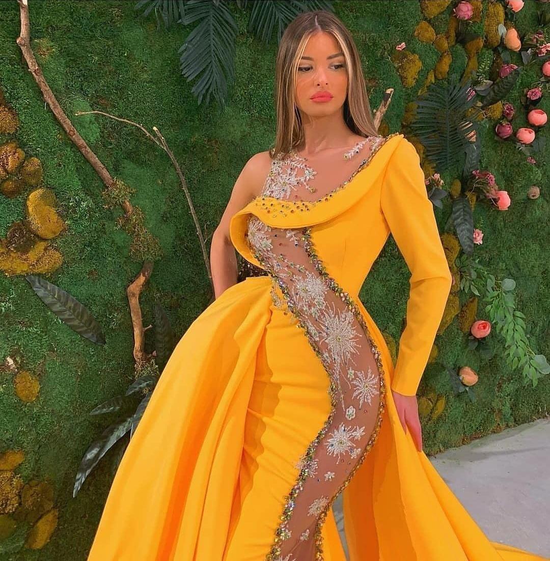 2021 Yellow Mermaid Evening Dresses Lace Sequined Transparent Long Formal Prom Gowns Overskirt Red Carpet Dress