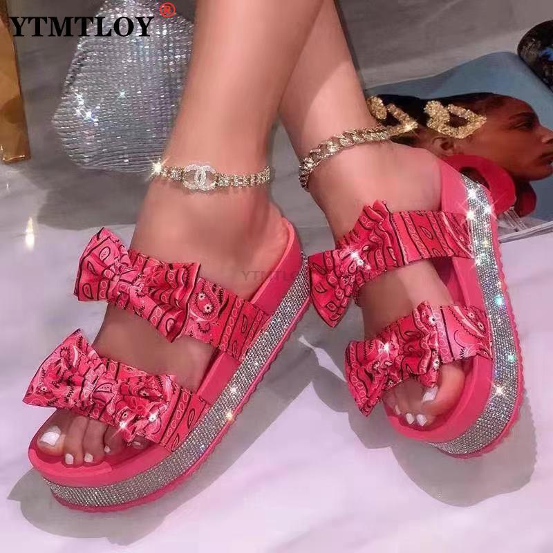 Summer Big Size Rhinestone Women Shoes And Printed Cute Fashion Bow Platform Slippers Comfortable Sandals Slides Sexy, Black
Summer Big Size Rhinestone Women Shoes And Printed Cute Fashion Bow Platform Slippers Comfortable Sandals Slides Sexy, Black