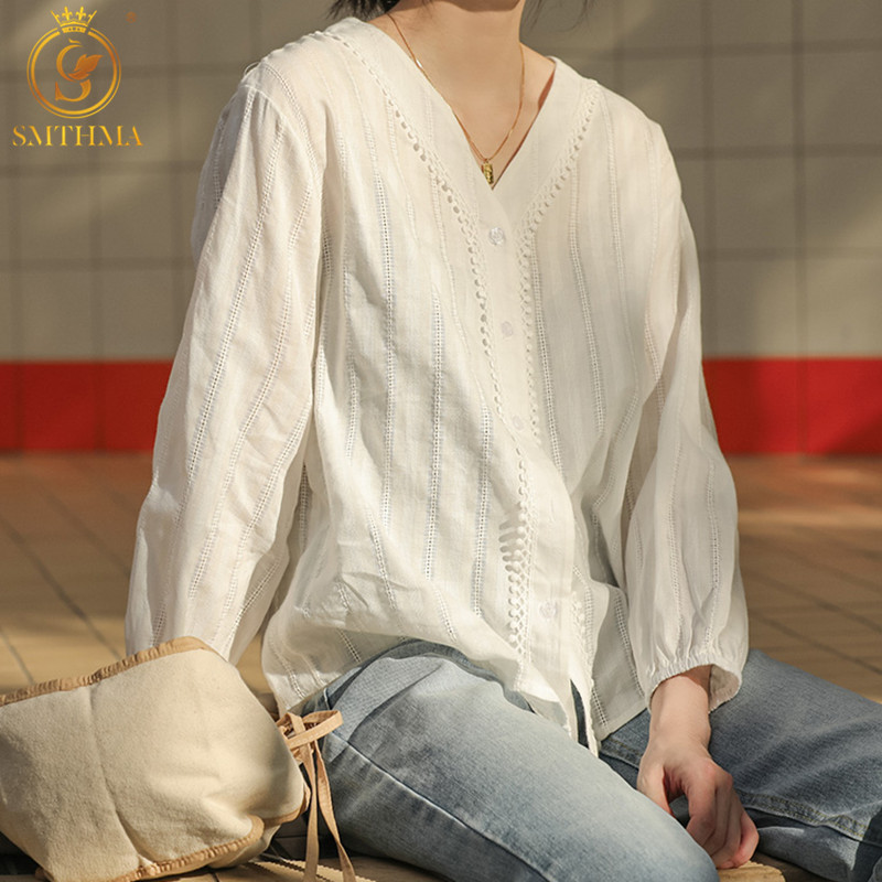 Spring Autumn Vintage Hollow Out Flower Sexy V-Neck White Blouse 210520, Picture color
Spring Autumn Vintage Hollow Out Flower Sexy V-Neck White Blouse 210520, Picture color