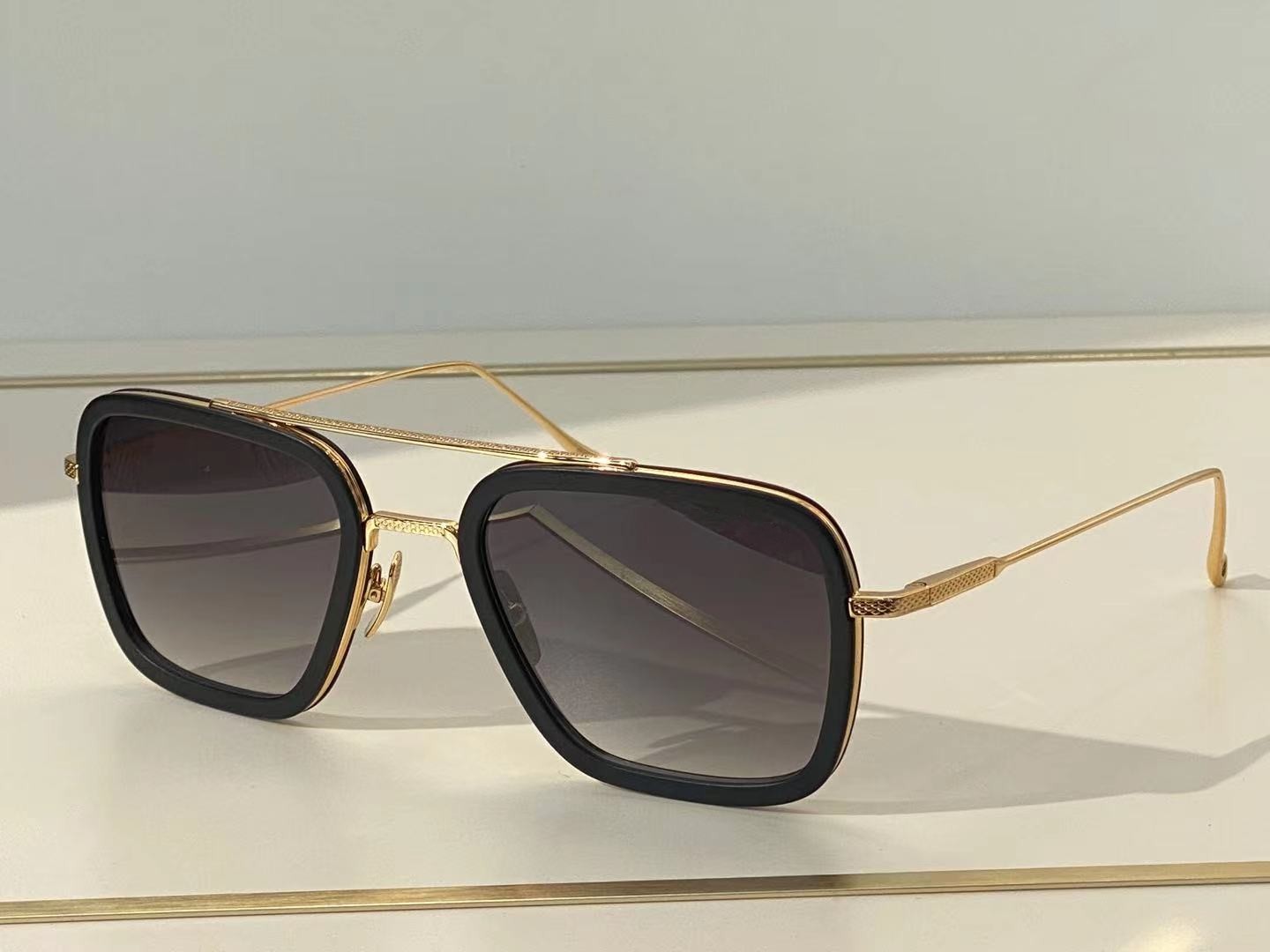 Men Sunglasses for women Latest selling fashion sun glasses mens sunglass Gafas de sol top quality glass UV400 lens with box 1106
Men Sunglasses for women Latest selling fashion sun glasses mens sunglass Gafas de sol top quality glass UV400 lens with box 1106