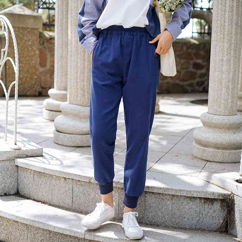 Johnature Women Blue Casual Pencil Pants Elastic Waist Autumn Female Pockets Cotton and Spandex Ankle-length Pants 210521
Johnature Women Blue Casual Pencil Pants Elastic Waist Autumn Female Pockets Cotton and Spandex Ankle-length Pants 210521