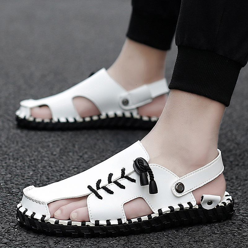 Slippers Men's sewing casual sandals slippers summer hollow shoes men's fashion outdoor Baotou two wear beach Q17F, 1# shoe box
Slippers Men's sewing casual sandals slippers summer hollow shoes men's fashion outdoor Baotou two wear beach Q17F, 1# shoe box