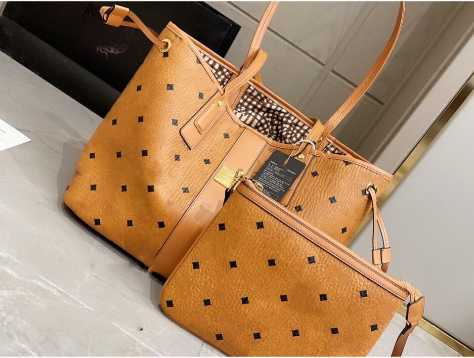 Luxurys Women Handbag One-Shoulder Shopping Bag Large Letters Design Practical Famous Totes Cross Body Designers Womens Handbags Classic Luxury Bags brown
Luxurys Women Handbag One-Shoulder Shopping Bag Large Letters Design Practical Famous Totes Cross Body Designers Womens Handbags Classic Luxury Bags brown