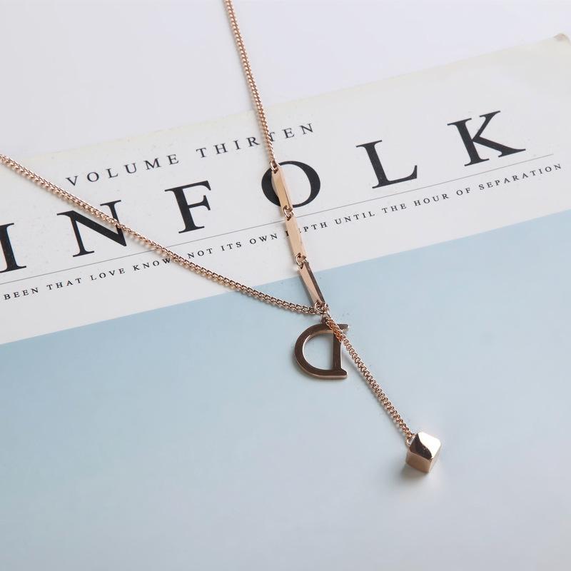 Chains Necklace Fashion Simple Letter D Hanging Small Square Pendant Clavicle Chain Female Titanium Steel Rose Gold Jewelry Gift, Silver
Chains Necklace Fashion Simple Letter D Hanging Small Square Pendant Clavicle Chain Female Titanium Steel Rose Gold Jewelry Gift, Silver