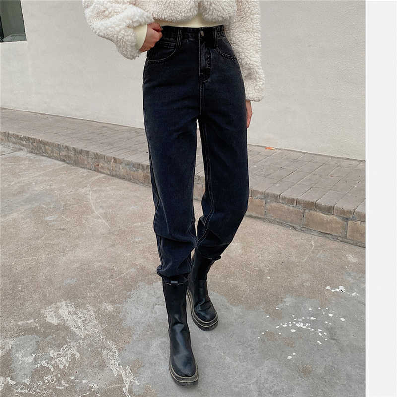 Mozuleva White Jeans for Women High Waist Harem Mom Spring Long Streetwear Fleece Losse Denim Pants 210922