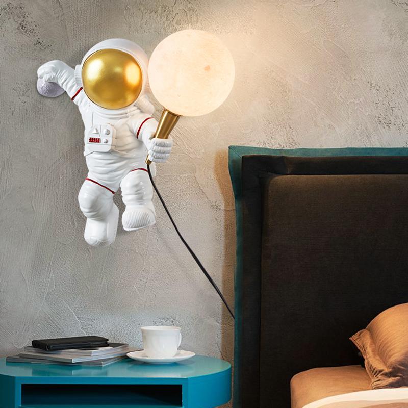 Wall Lamps Creative Moon Spaceman Lamp Kids Children Baby Table Decor Cute Astronaut Night Lights LED Illuminaire
Wall Lamps Creative Moon Spaceman Lamp Kids Children Baby Table Decor Cute Astronaut Night Lights LED Illuminaire