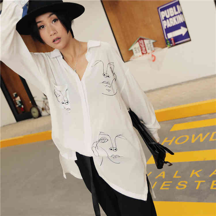 Retro Women Shirts White Shirt Face Print Loose Blouses Cotton Long Sleeve Top Blouse Lady Spring Summer All Match 210513