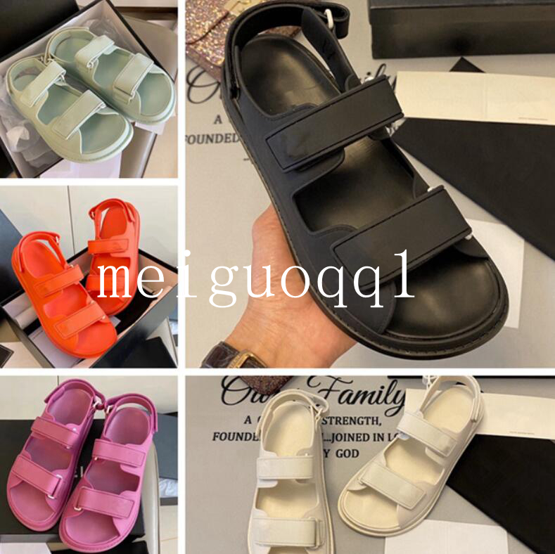 2021 Super hot new sandals, luxury men's and women's sandals, designer men's sandals, designer women's sandal, flat sandal35-45
2021 Super hot new sandals, luxury men's and women's sandals, designer men's sandals, designer women's sandal, flat sandal35-45