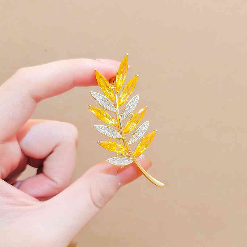Temperament Personality Diamond Studded Wheat Ear Brooch 2021 Fashion High-grade Women's Fixed Clothes Pin Sweater Accessories