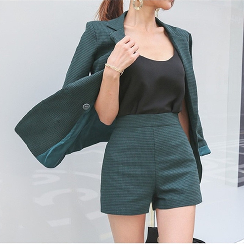Autumn Vintage Green Slim Short Suits Double Breasted Blazer & Shorts Women Pant Female 2 Pieces Set 210525, Picture color
Autumn Vintage Green Slim Short Suits Double Breasted Blazer & Shorts Women Pant Female 2 Pieces Set 210525, Picture color