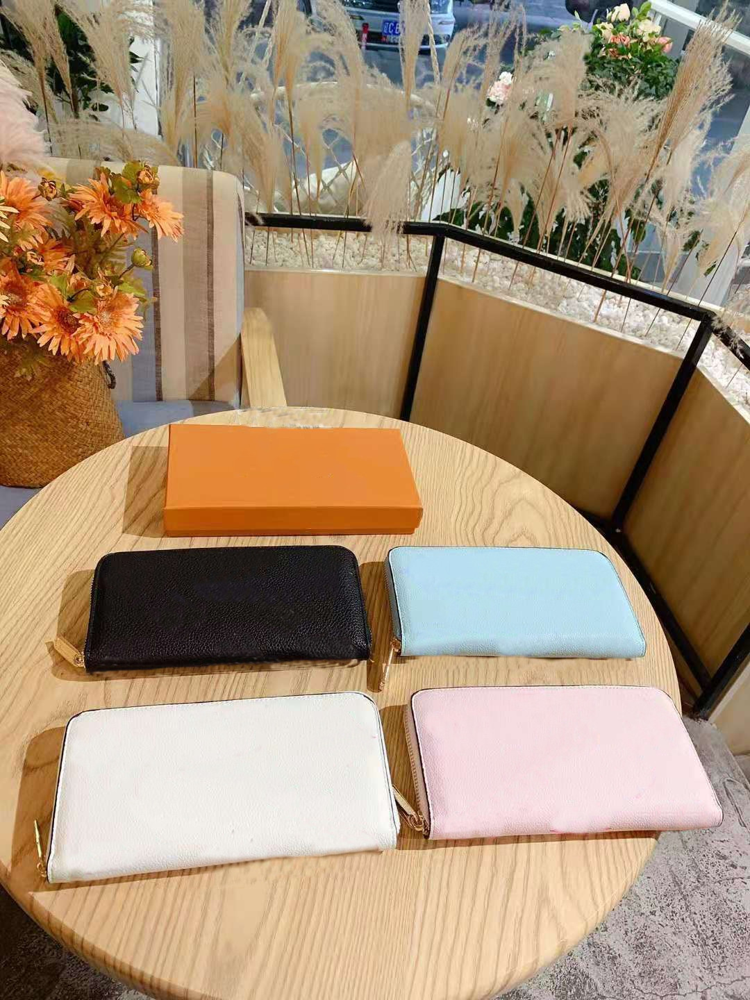 Female Wallet Zipper Compartment Of The Purse Hand Bag Presbyopic And High Quality Fashion Wallets Ladies Leather For Women, Black
Female Wallet Zipper Compartment Of The Purse Hand Bag Presbyopic And High Quality Fashion Wallets Ladies Leather For Women, Black
