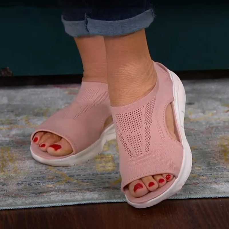 Women Sandals Peep Toe Slip-On Wedge Hollow Out Ladies Shoes Summer New Fashion Outdoor Casual Comfy Solid Color Female Footwear Y0721, Black
Women Sandals Peep Toe Slip-On Wedge Hollow Out Ladies Shoes Summer New Fashion Outdoor Casual Comfy Solid Color Female Footwear Y0721, Black