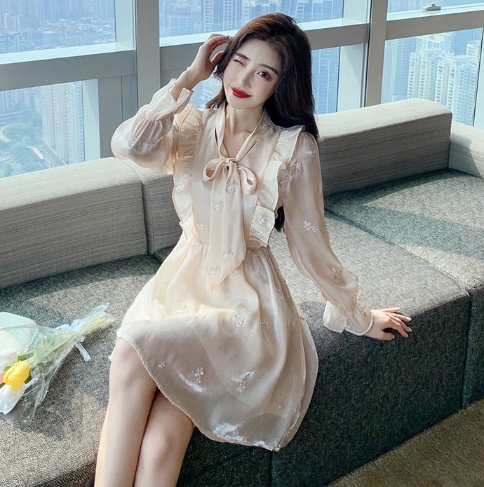Spring Temperament Fashion Ruffles Satin Dress Vestidos Female Retro Elegant Bow Tie Flare Sleeve Mini 210519