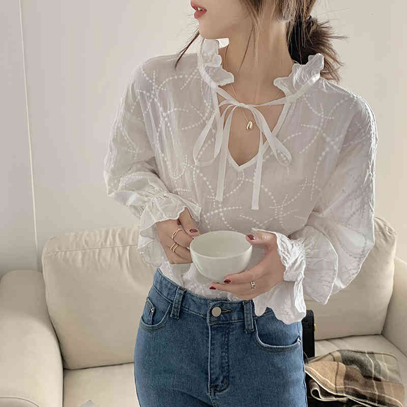 spring autumn women's White blouse Sweet Korean style Long Lantern Sleeve V neck shirt women Loose tops(N0060 210423
