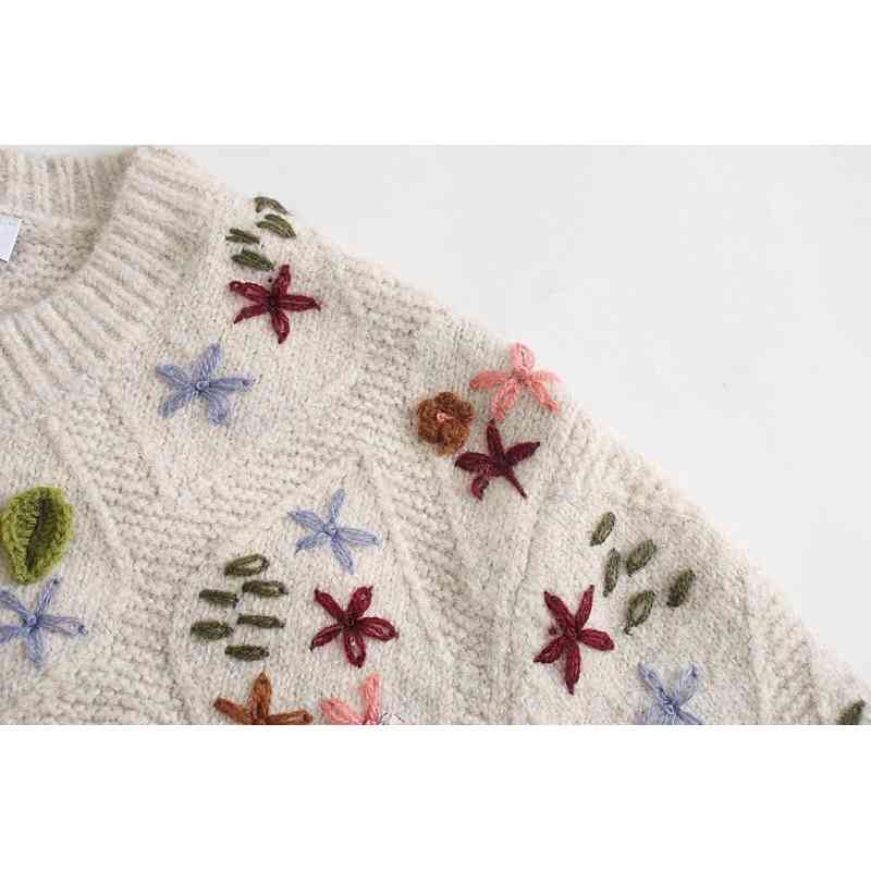 Winter French 3D Crochet Flowers Knitted Cardigan Kawaii Retro Sweater Coat Center Buttons Woman Long sleeve Short Jumper 210429