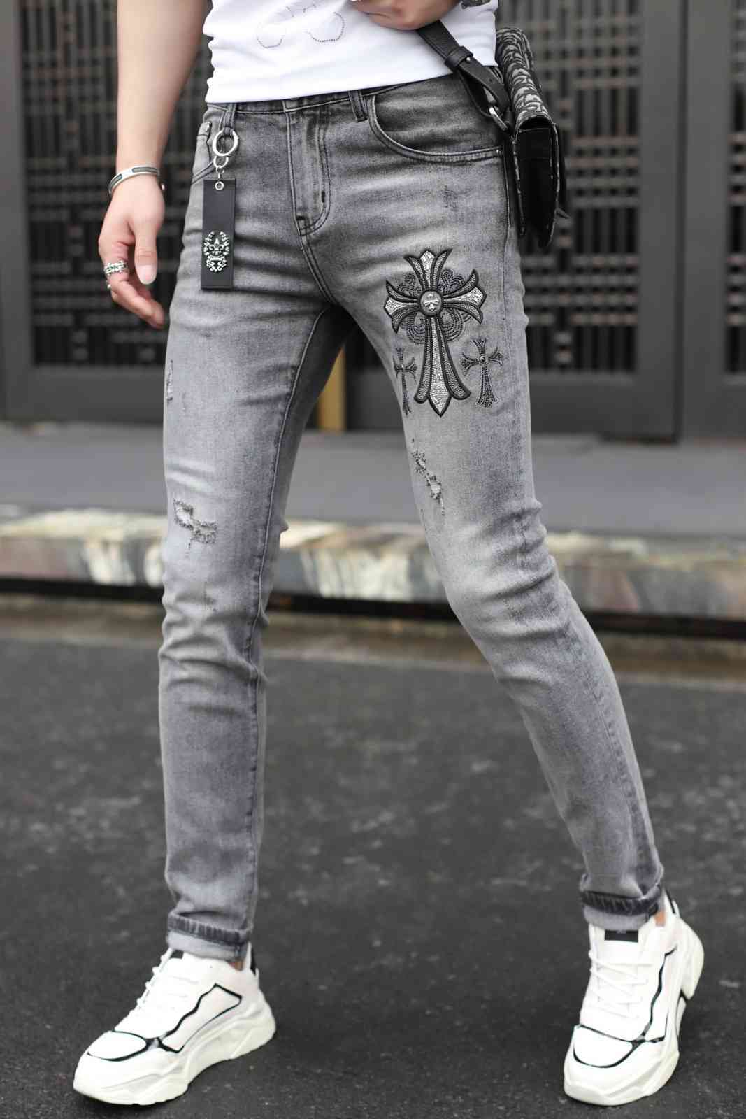Pants Spring New Men's Chrome-hearts and 21 Summer Fashion Br Ch Crosin Cross Embroidered Printed Slim Fitting Shrink Jeans for Vptu, Black
Pants Spring New Men's Chrome-hearts and 21 Summer Fashion Br Ch Crosin Cross Embroidered Printed Slim Fitting Shrink Jeans for Vptu, Black