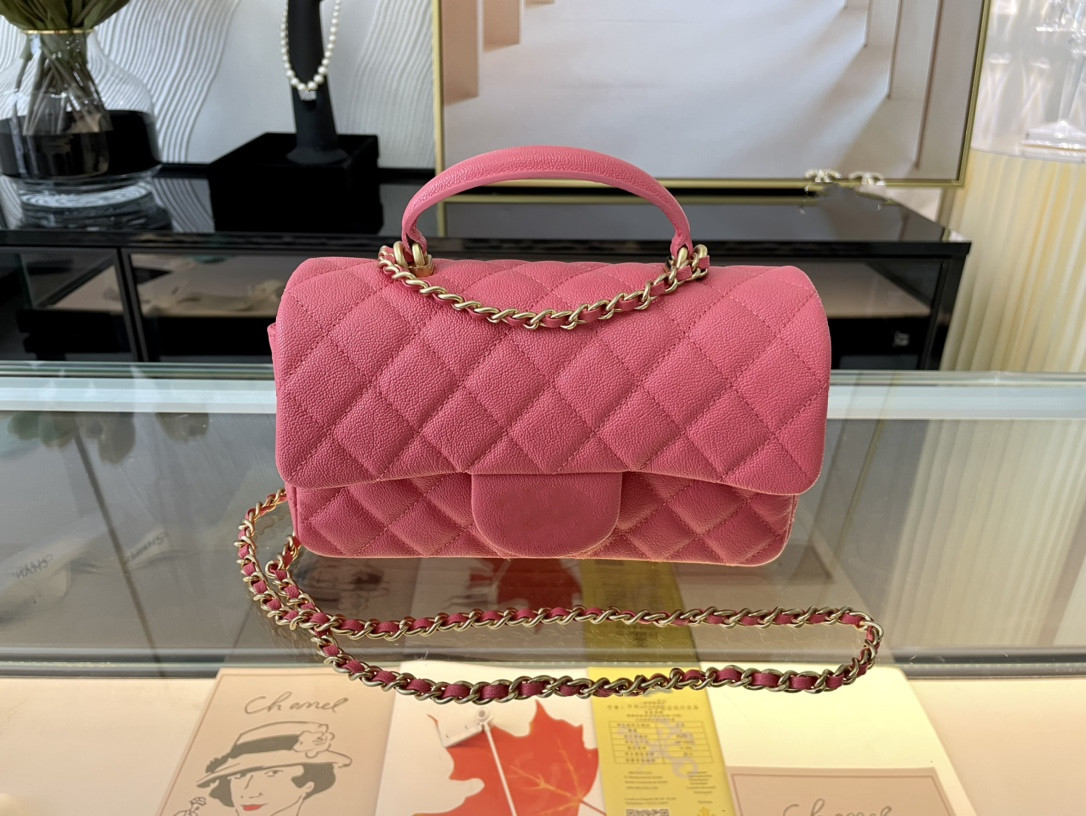 2021 Fashion bag checkered pattern schoolbag shoulder bag chain handbag cross purse women's Leather Classic Style Handbags, White
2021 Fashion bag checkered pattern schoolbag shoulder bag chain handbag cross purse women's Leather Classic Style Handbags, White