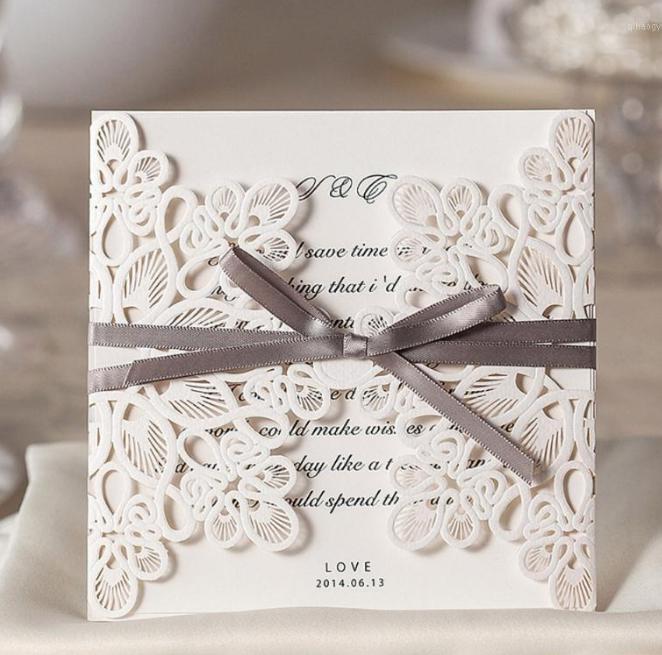 2021 New Arrival Laser Cut Wedding Invitation Cards Hollow Lace Flora Flower Party Invite Friend Cards with Envelopes and Seals