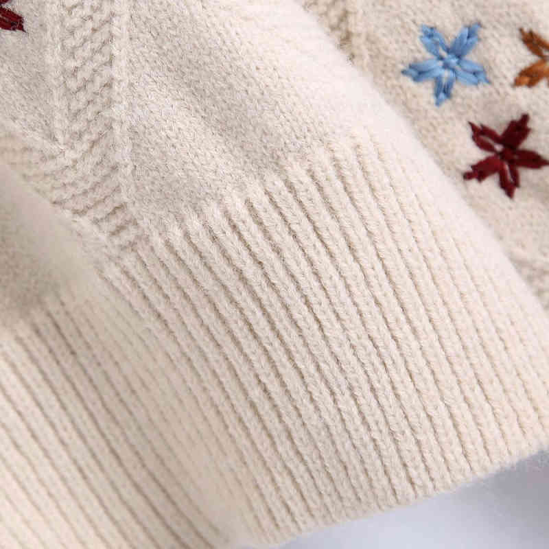 Vintage Woman Beige Oversized Embroidery Knitted Cardigan Autumn Sweet Ladies Soft Sweaters Female Fashion Loose Knitwear 210515