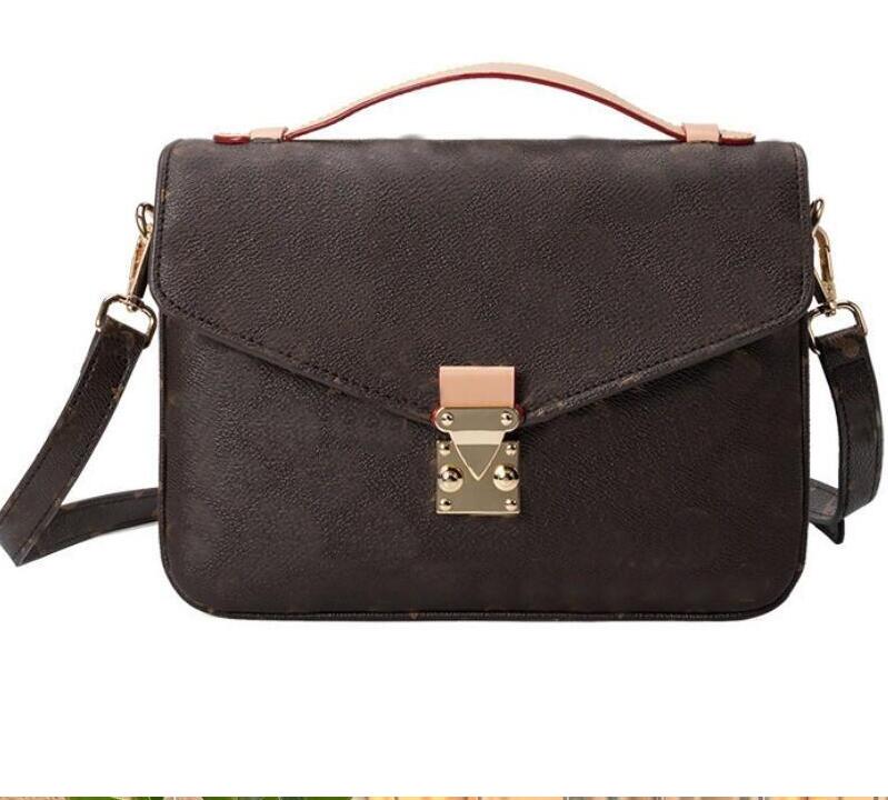 High Quality Classic Embossing Messenger Bag Postman handbag Women Shoulder bags Cross body purse Lady Paris Printing and Old Flower Totes, Black 02
High Quality Classic Embossing Messenger Bag Postman handbag Women Shoulder bags Cross body purse Lady Paris Printing and Old Flower Totes, Black 02