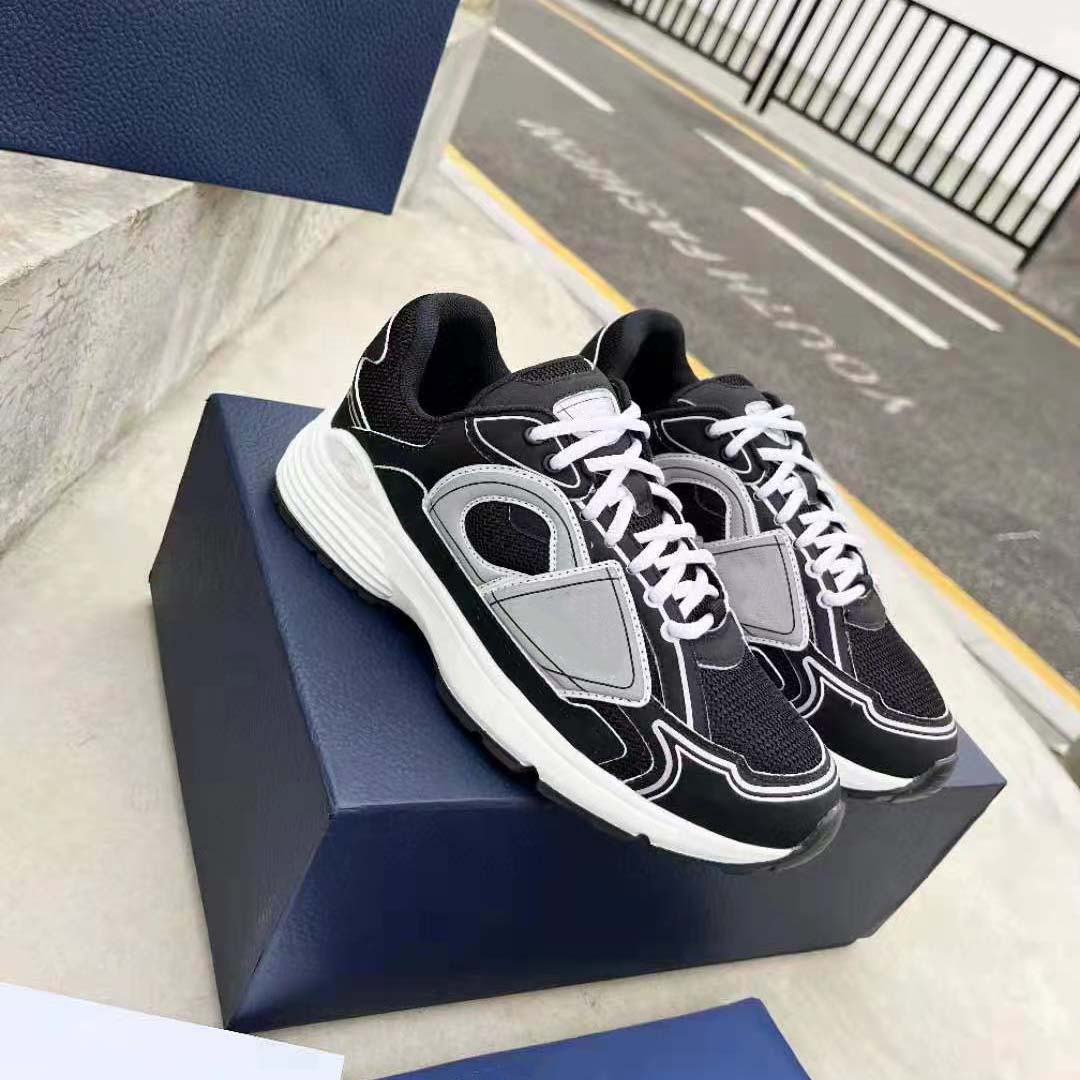 Luxury Brand Sneakers Shoes Designer Sneaker Floral Brocade Genuine Leather Men Women Shoe dqshoe01 092, Black
Luxury Brand Sneakers Shoes Designer Sneaker Floral Brocade Genuine Leather Men Women Shoe dqshoe01 092, Black