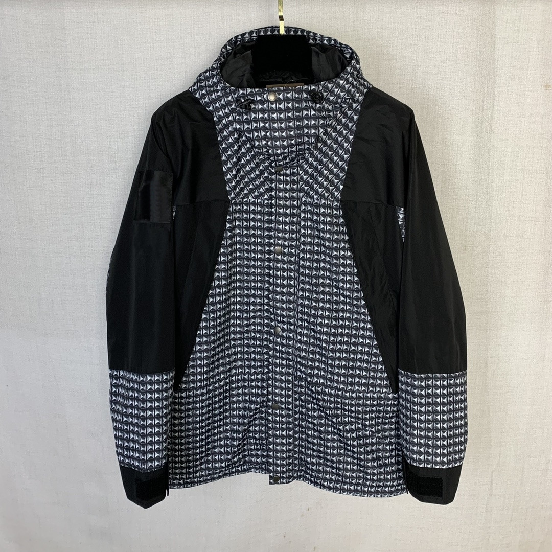 Men's And Women's North Custom Design Jackets Hooded Waterproof Coat YKK Zipper Clothing Outdoor Face Sports Jacket
Men's And Women's North Custom Design Jackets Hooded Waterproof Coat YKK Zipper Clothing Outdoor Face Sports Jacket