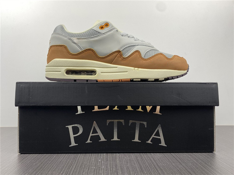 2021 1 Patta The Wave Monarch 1 1s Running Shoes Metallic Silver Monarch-Pure Platinum Men Women Mens Trainer Fashion Sports Sneakers Size 36-46 DH1348-001
2021 1 Patta The Wave Monarch 1 1s Running Shoes Metallic Silver Monarch-Pure Platinum Men Women Mens Trainer Fashion Sports Sneakers Size 36-46 DH1348-001