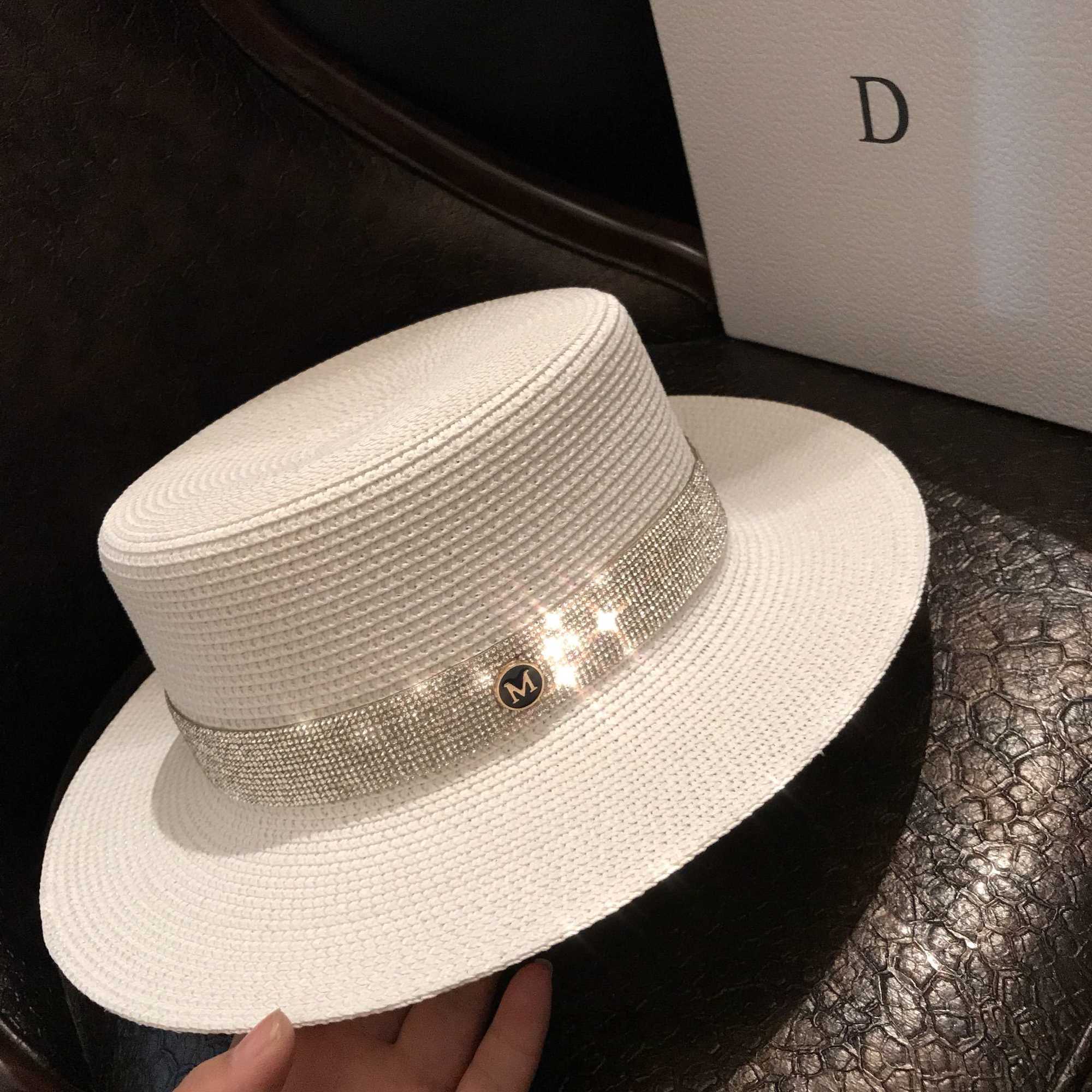 Net red Hepburn wind sunshade flat top straw hat women summer beach holiday sun hat fashion m diamond edge
Net red Hepburn wind sunshade flat top straw hat women summer beach holiday sun hat fashion m diamond edge