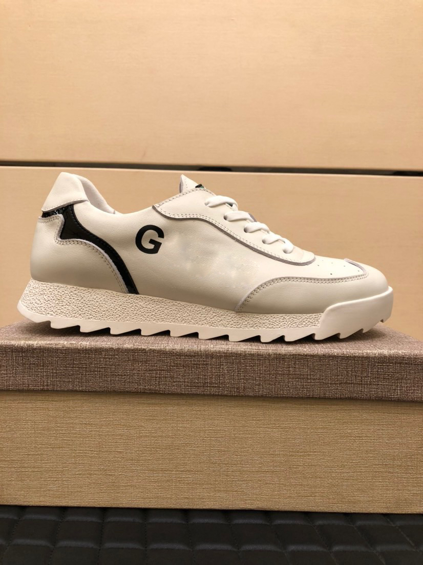 2021 Designer sandal shoes Rhyton Beige Men Trainers Vintage Sneakes with box slippers women sandals fashion beach flat non-slip classical hole size 35-45 269, White
2021 Designer sandal shoes Rhyton Beige Men Trainers Vintage Sneakes with box slippers women sandals fashion beach flat non-slip classical hole size 35-45 269, White