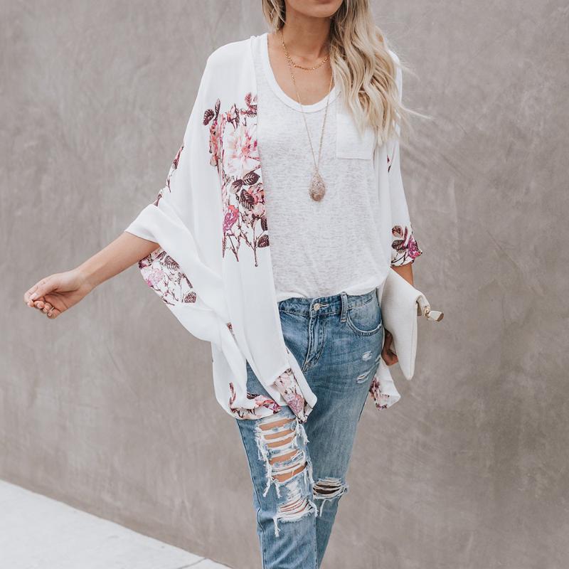 Women Chiffon Beach Cover Up Swimwear Cardigan Beachwear Floral Printed Tunics Swimsuit Summer Kaftan Pareos Women's, White
Women Chiffon Beach Cover Up Swimwear Cardigan Beachwear Floral Printed Tunics Swimsuit Summer Kaftan Pareos Women's, White