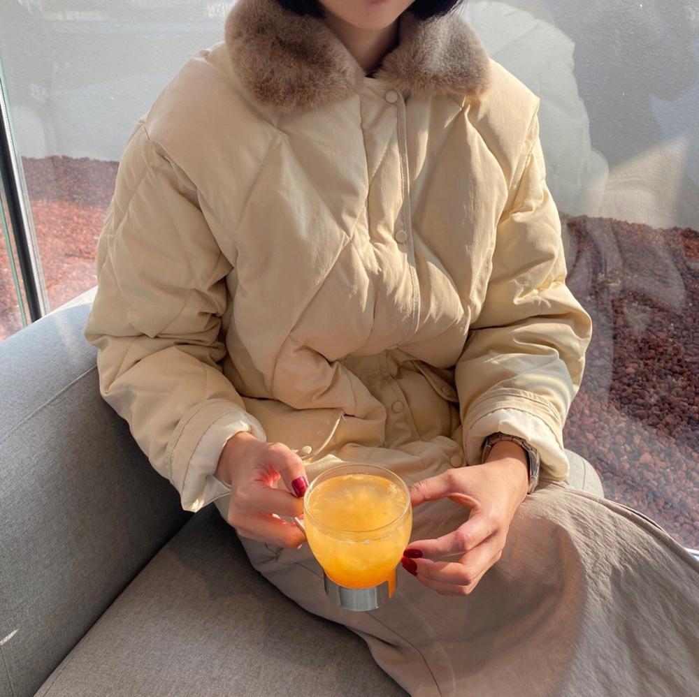 OL Faux Fur Collar Female Coat Winter Jacket Thick Warm Women Parkas Vintage Elegant Solid Single-breasted Parka 210421