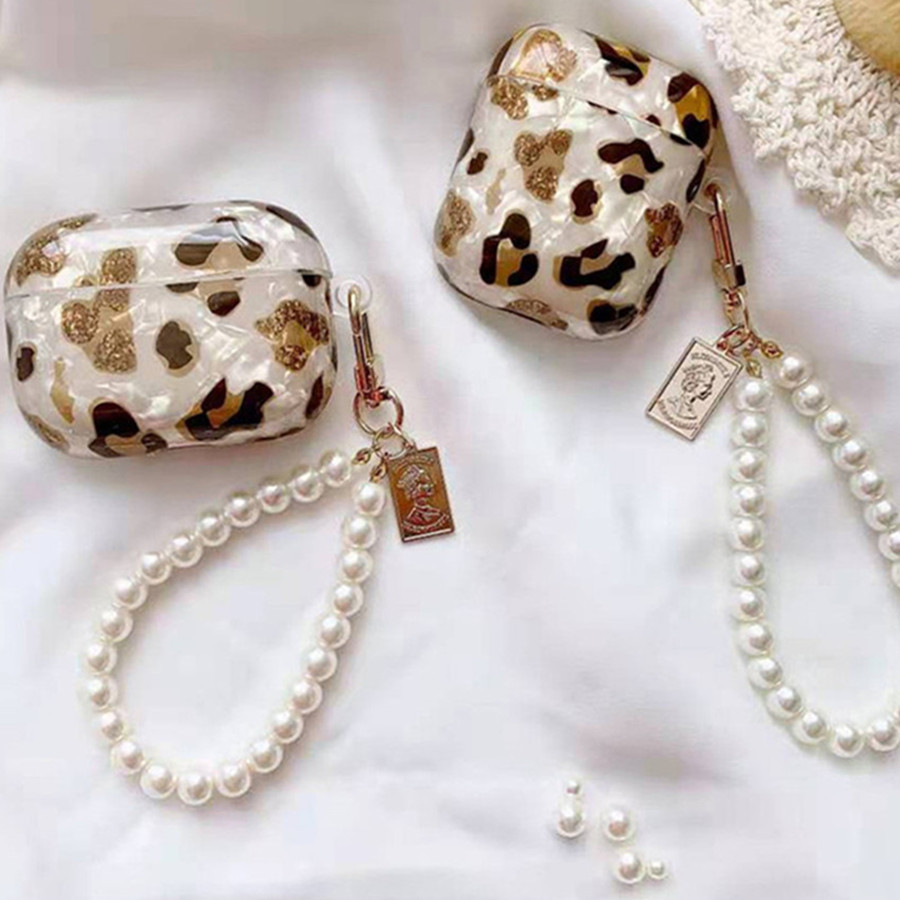 Glitter crystal diamond airpod case cover Pearl Shell metal Keychain Silicone Headphone Earphone case for Airpods 1 2 pro air pods Glossy Wireless Headset coque
Glitter crystal diamond airpod case cover Pearl Shell metal Keychain Silicone Headphone Earphone case for Airpods 1 2 pro air pods Glossy Wireless Headset coque