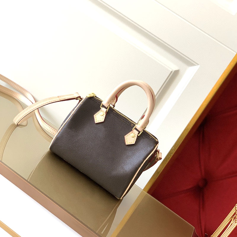 Mini woman handbag shoulder bag Boston designer handbags dinner bags wallet shopping party backpack 61252 coin purse, Freight supplement
Mini woman handbag shoulder bag Boston designer handbags dinner bags wallet shopping party backpack 61252 coin purse, Freight supplement