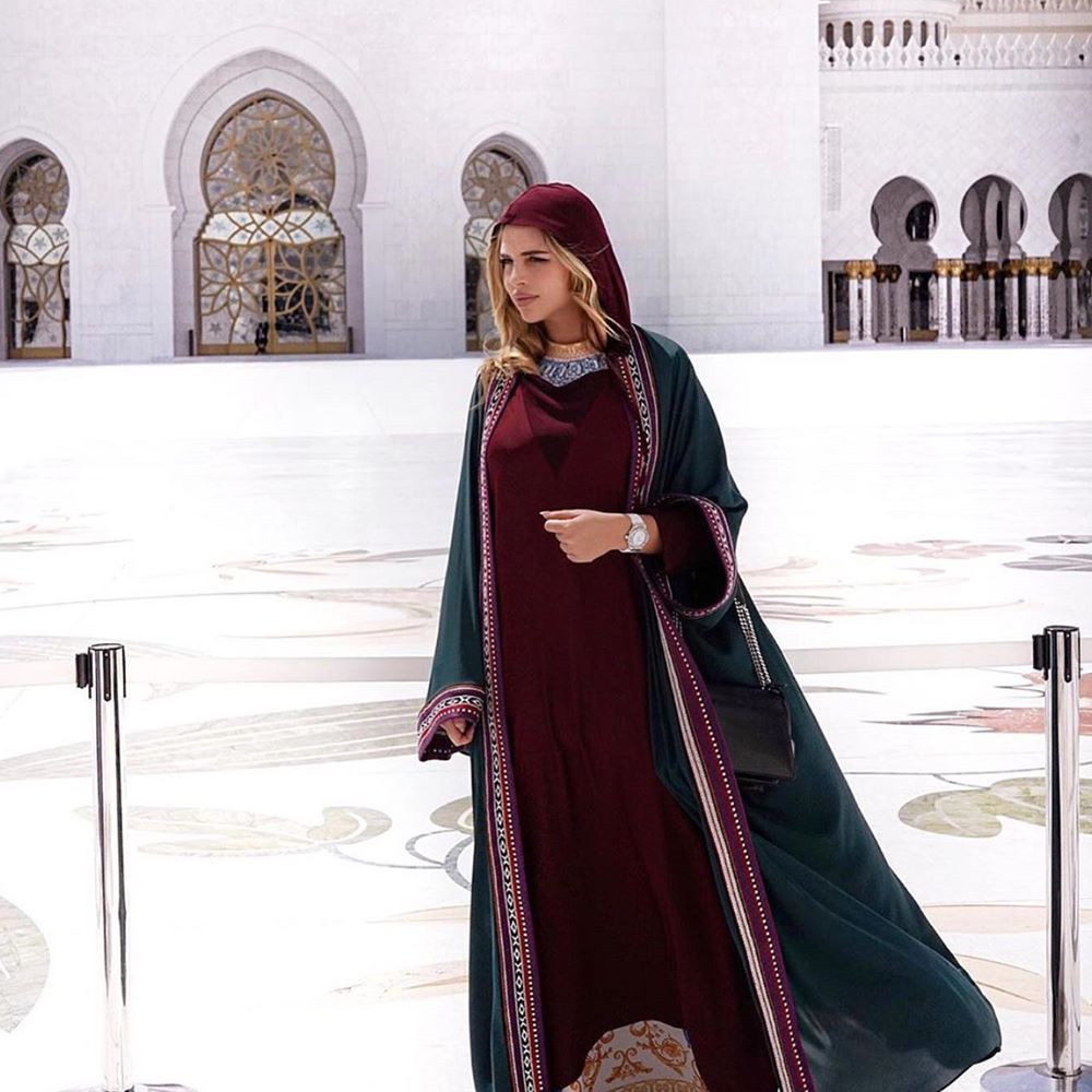 Plus Size Embroidered Summer Beachwear Chiffon Kaftan Beach Woman Tunic Bath Dress Robe plage Swim Wear Cover Up #Q1038 210420