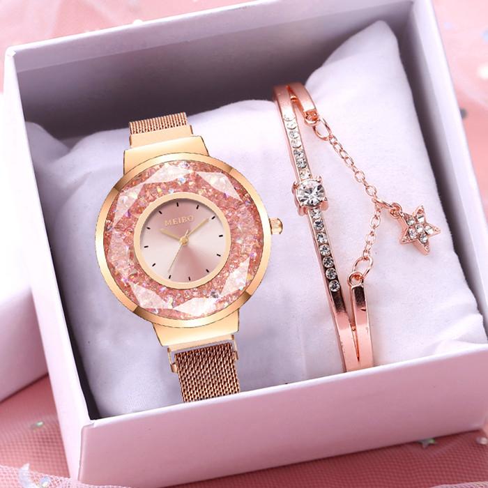 Wristwatches Women Magnet Buckle Moving Diamond Watch Luxury Ladies Quartz Bracelet Set For Gift Clock, Silver
Wristwatches Women Magnet Buckle Moving Diamond Watch Luxury Ladies Quartz Bracelet Set For Gift Clock, Silver