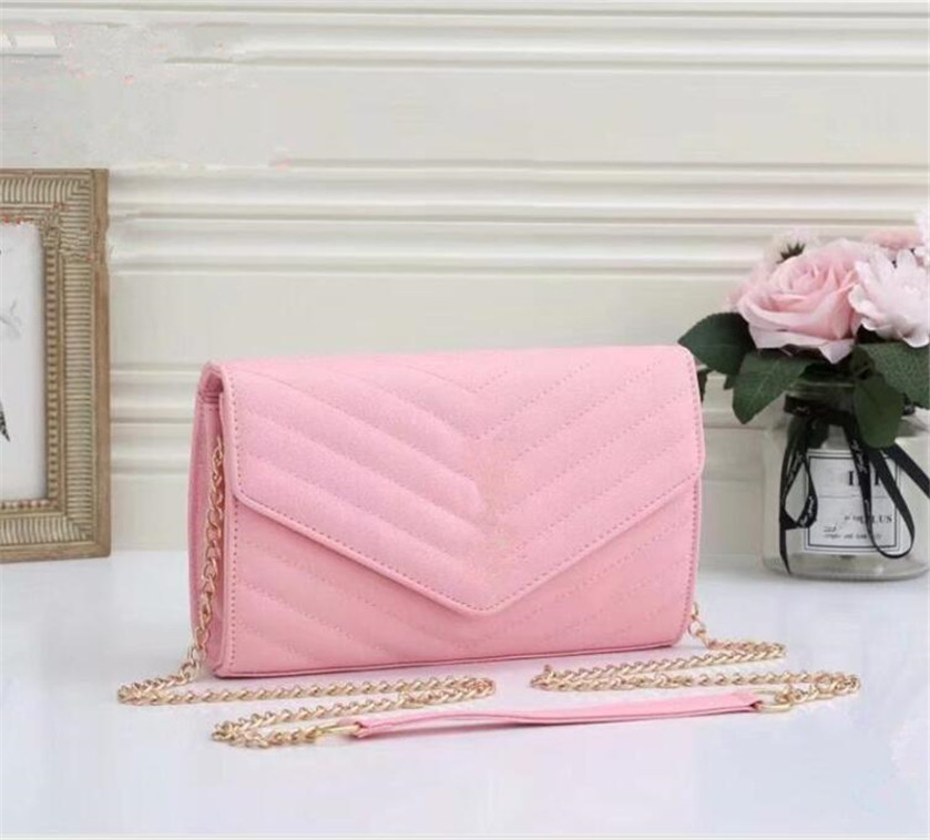 Luxury Designs Lock Silk Scarves Shoulder Hand Bags For Young Women Red Black Orange Crossbody Bag Laides Leather Handbags Brand Lady 2021 B
Luxury Designs Lock Silk Scarves Shoulder Hand Bags For Young Women Red Black Orange Crossbody Bag Laides Leather Handbags Brand Lady 2021 B