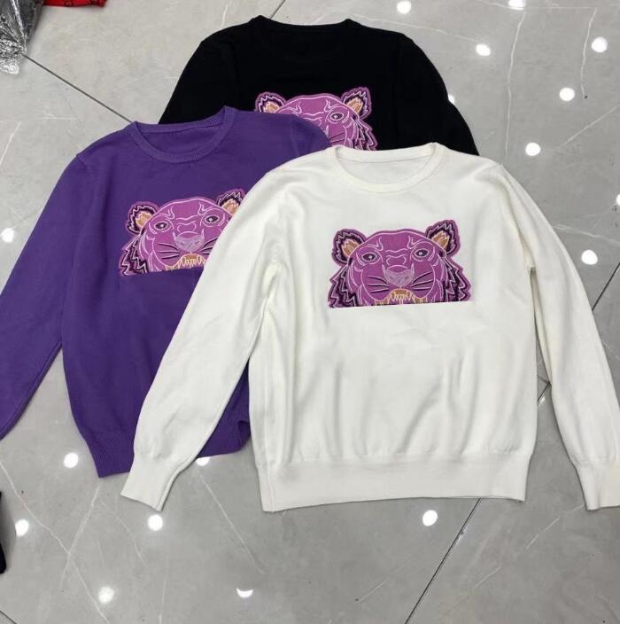 Autumn 2021 Paris fashion designer women's sweater high quality heavy industry tiger embroidered temperament round neck comfortable warm top, White;black
Autumn 2021 Paris fashion designer women's sweater high quality heavy industry tiger embroidered temperament round neck comfortable warm top, White;black