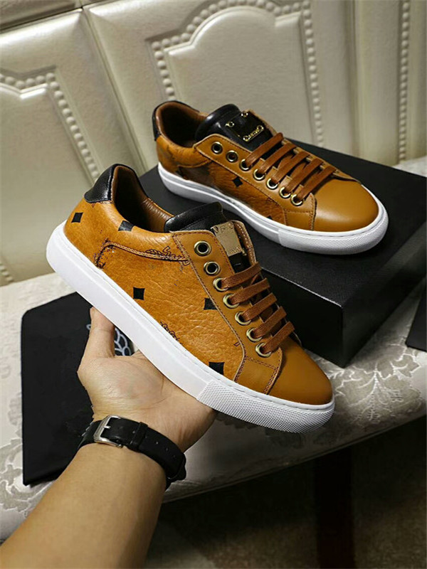 Top Designer Mens Shoes With Original Women Luxury Designer Sneaker Man Casual Ace Shoes Green Red Stripe, 01
Top Designer Mens Shoes With Original Women Luxury Designer Sneaker Man Casual Ace Shoes Green Red Stripe, 01
