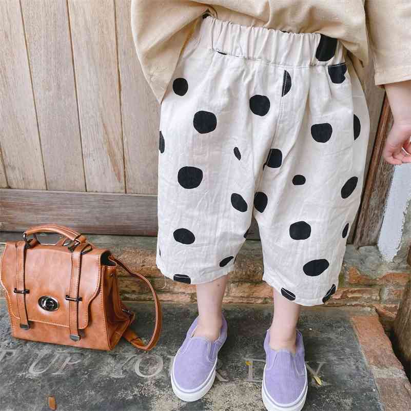 Spring Summer korean style baby girls fashion dot printed knee length pants kids cotton thin loose shorts 210708, Beige
Spring Summer korean style baby girls fashion dot printed knee length pants kids cotton thin loose shorts 210708, Beige