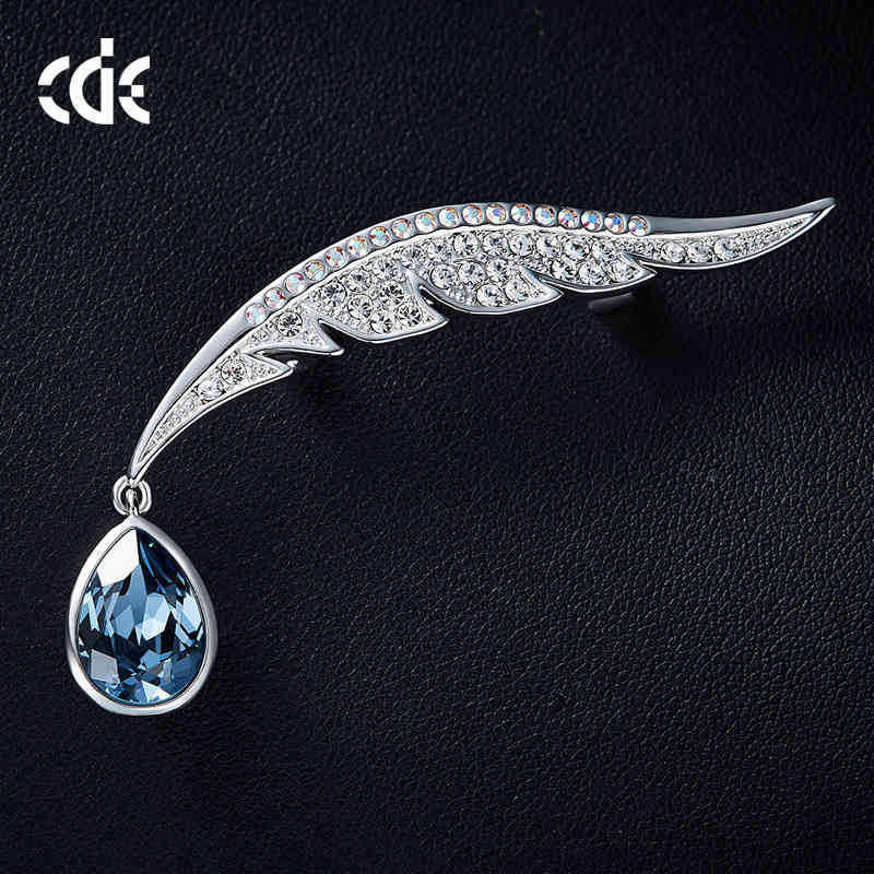 Creative Fashion Feather Brooch High-grade Women's Adopts Austrian Crystal Element Pin Female