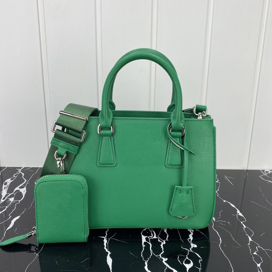 Luxury Designer Handbags Shoulder Bags Evening bag top leather killer sack style design diagonal unisex underarm 296