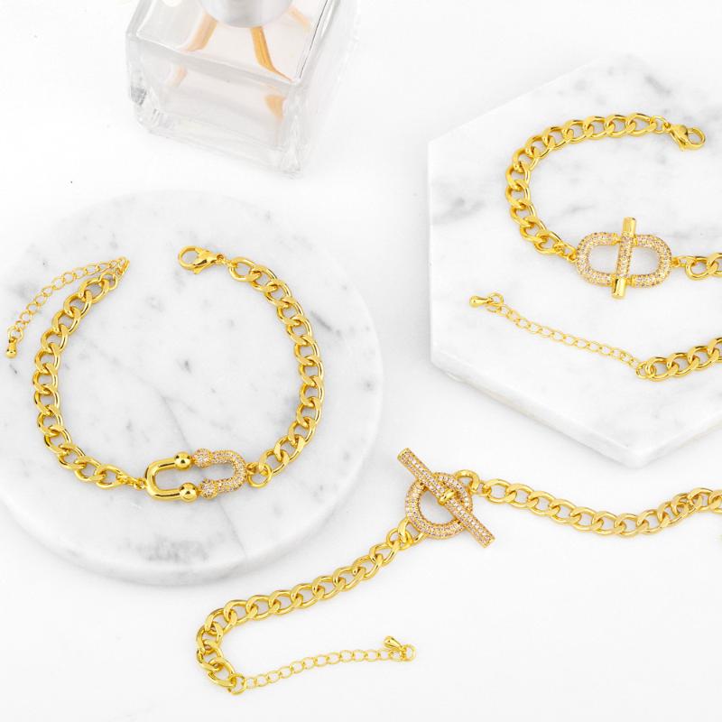 Charm Bracelets Punk Gold Plated Thick Cuba Chain OT Buckle For Women Men CZ Pave Oval Bangle Bracelet Geometric Hip Hop Jewelry Gifts
Charm Bracelets Punk Gold Plated Thick Cuba Chain OT Buckle For Women Men CZ Pave Oval Bangle Bracelet Geometric Hip Hop Jewelry Gifts