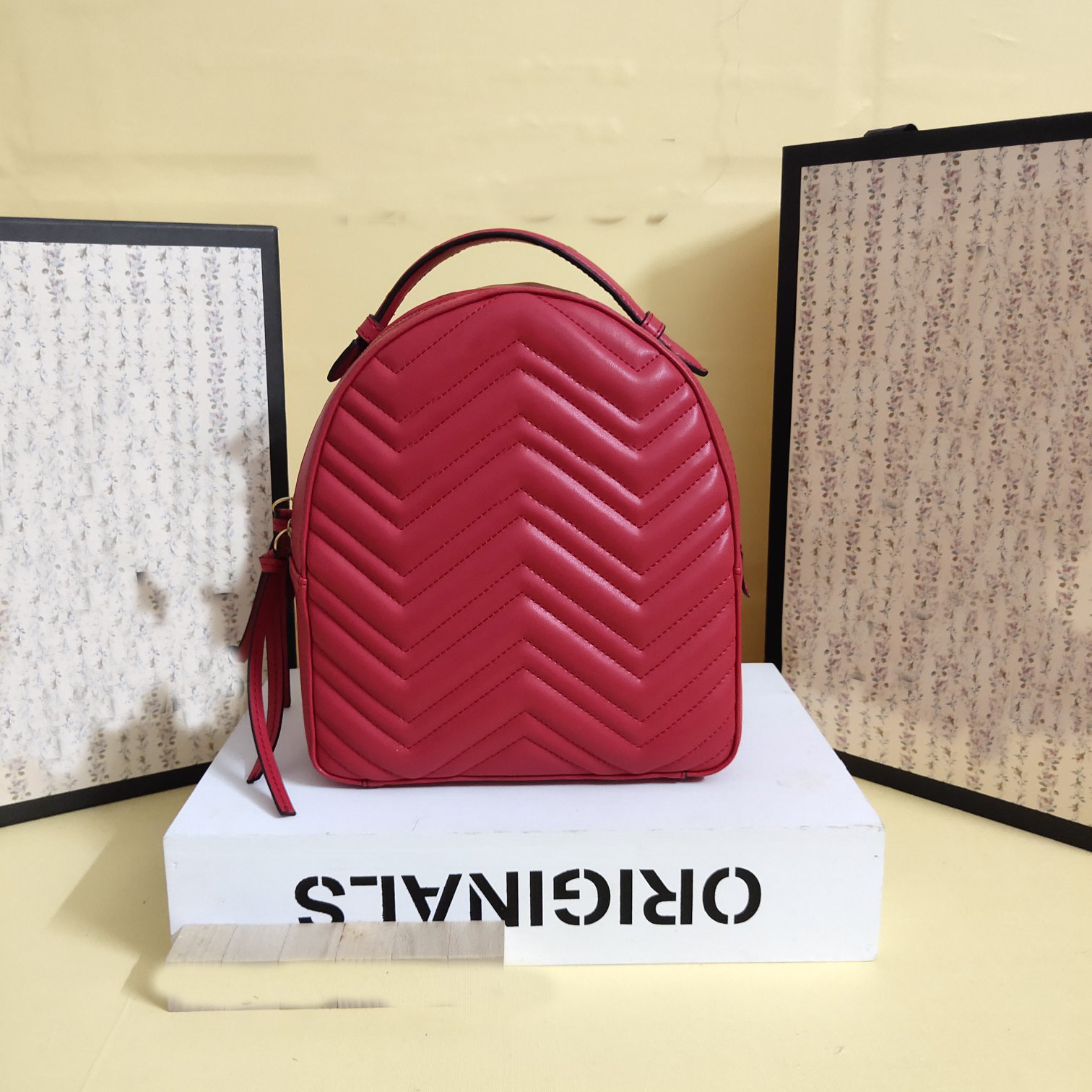 Luxury designer brand holiday travel bag leather women's trend large capacity multi-functional backpack classic fashion article case retro schoolbag, Customize
Luxury designer brand holiday travel bag leather women's trend large capacity multi-functional backpack classic fashion article case retro schoolbag, Customize