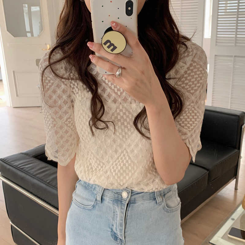 Korejpaa Women Shirt Summer Ladies French Retro Stand-Up Collar Lace Crochet Hollow Wavy Edge Slightly Transparent Blouses 210526